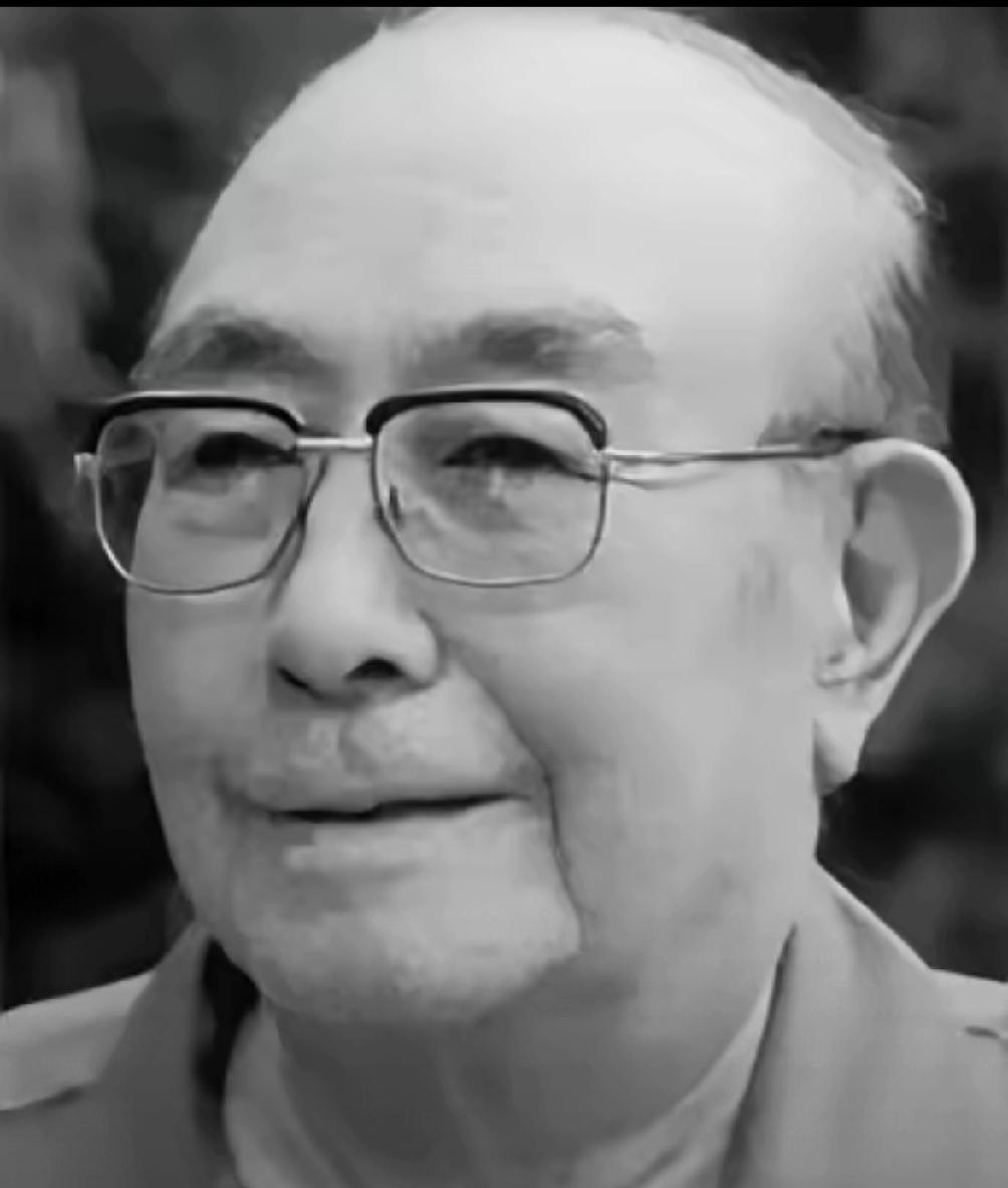 1995年，吴德在即将去世之际，在生命的最后时刻，他示意女儿吴敏靠近，吴敏赶紧把