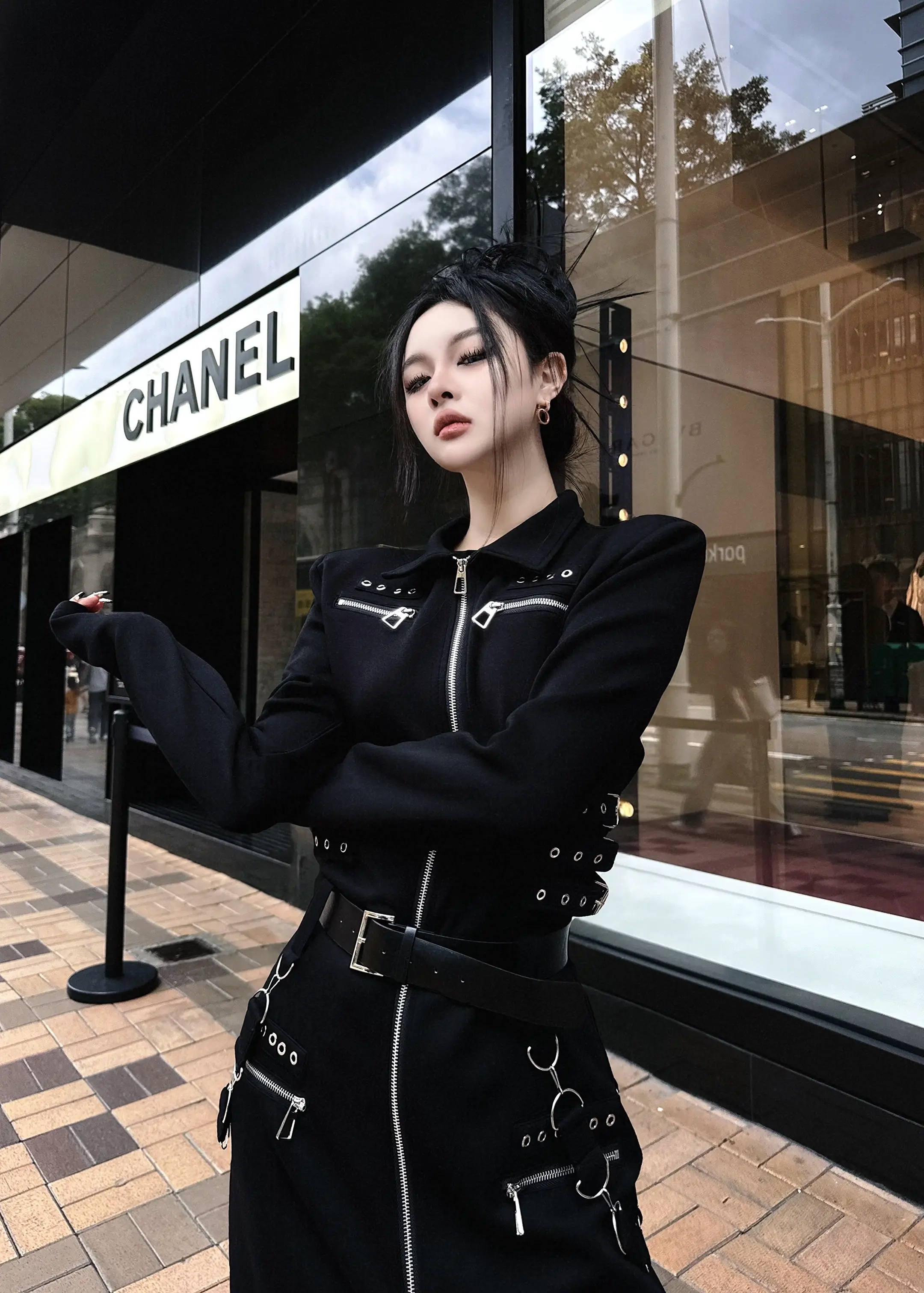 我不仅看起来不好惹 现实更不好惹