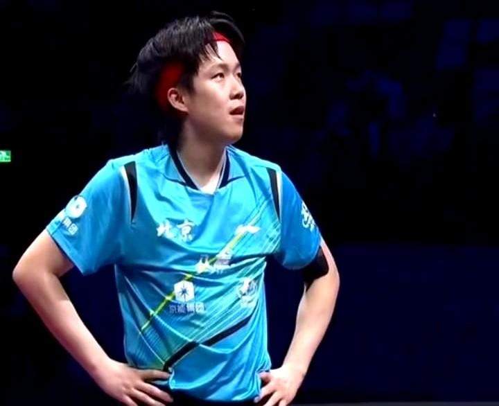 许昕说：打不过马龙不丢人！我也想告诉王楚钦：输给樊振东一点也不丢人！最新数据：樊