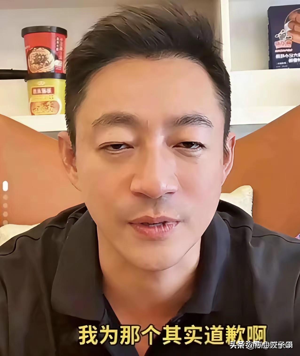 汪小菲直播说，刚刚收到丹麦朋友寄来的礼物，十分开心。搞不懂怎么大的的人，已经做了