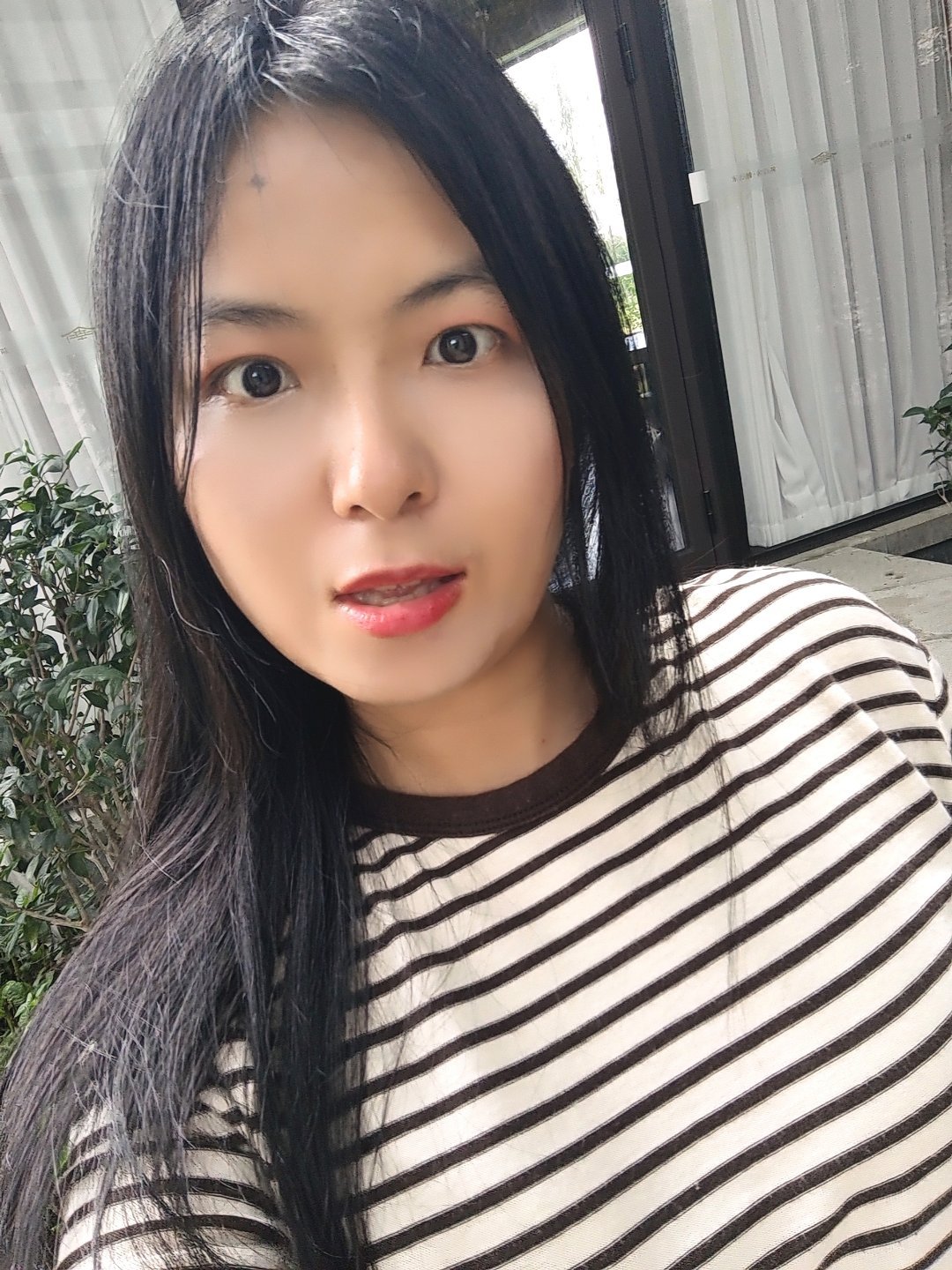 我说不出来为什么特别喜欢你，但我知道，你就是我不想再去认识其他人的理由。☁️☀️