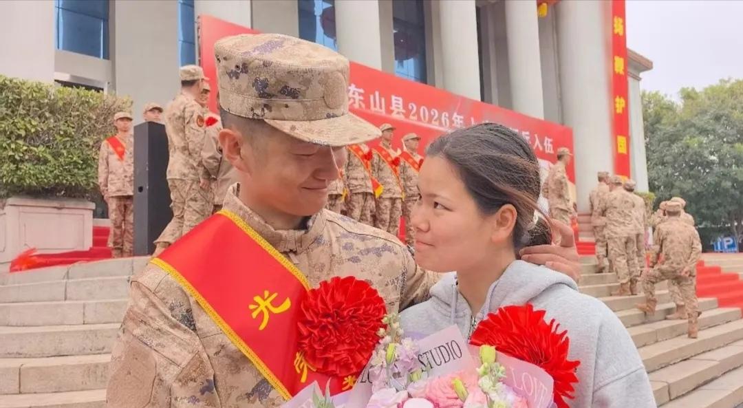 二次入伍 二次入伍续写军旅荣光 5700万退伍军人