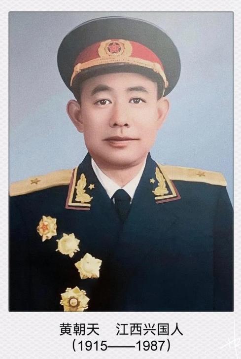 1951年夏，志司正在召开“第五次战役总结会”，彭老总突然指着第58师师长，喊：
