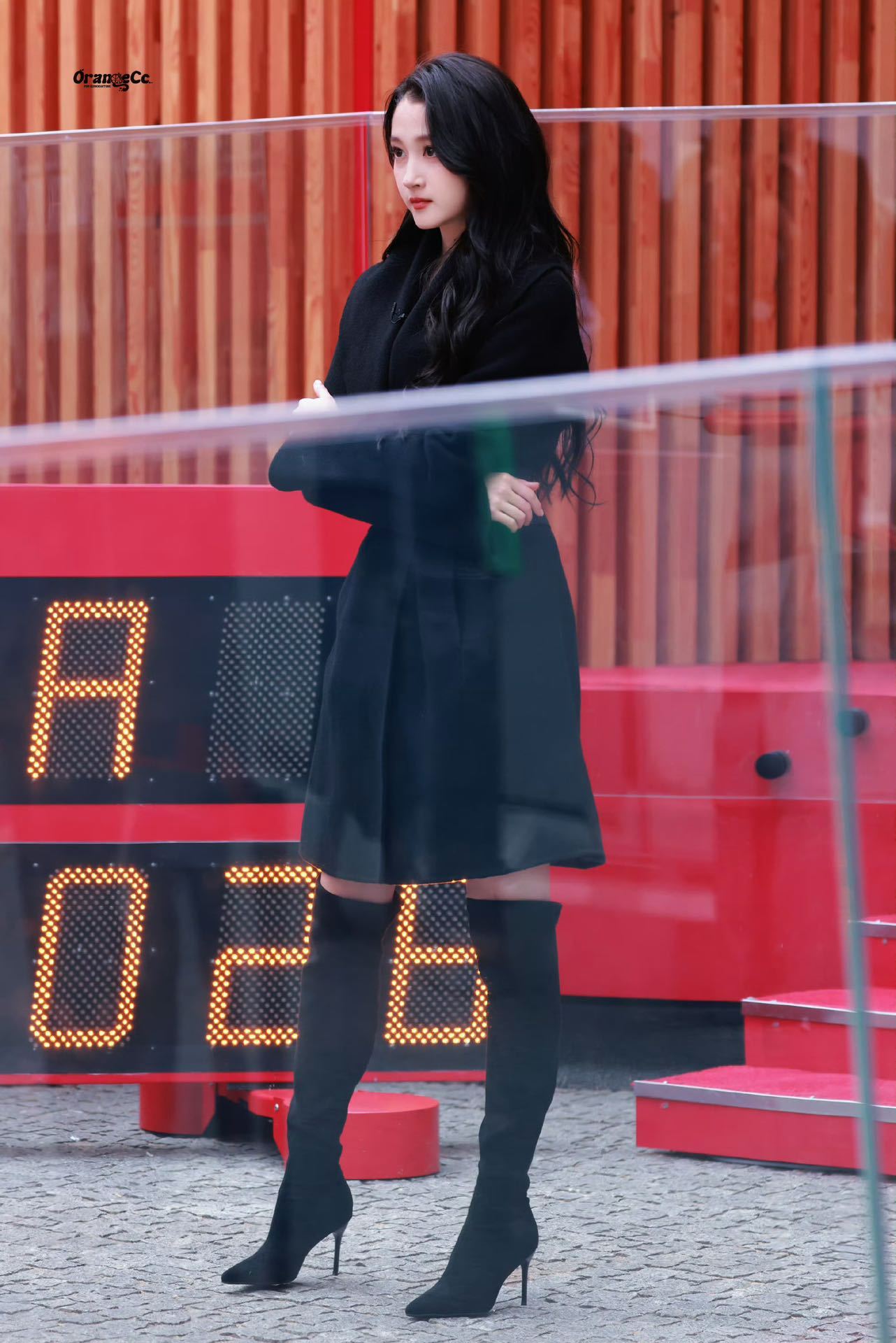 关晓彤全英采访关晓彤全英文采访 关晓彤晚宴全英文发言，流利口语惊艳全场！自信大方