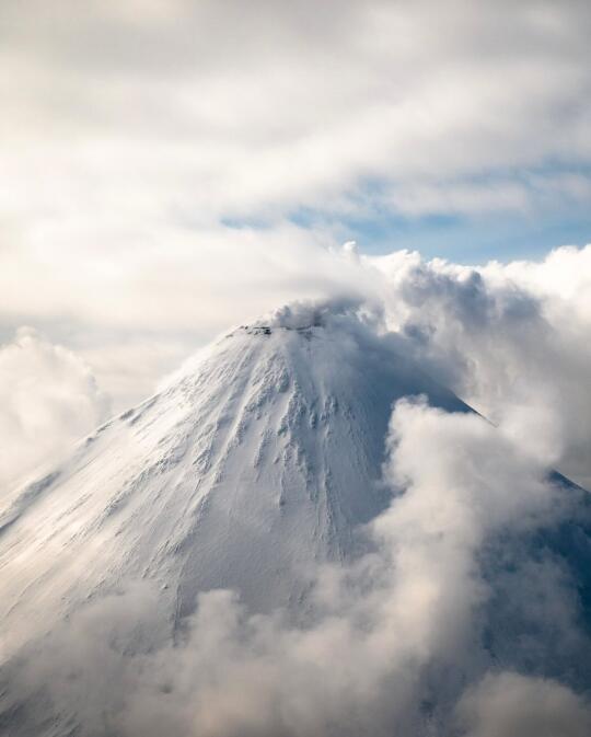 跨越美俄的火山秘境阿留申群岛的狂野与温柔