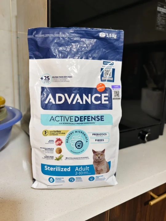 嘿嘿😁猫猫终于不挑食了