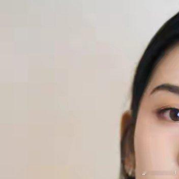 没有奇迹，只有你努力的痕迹；没有运气，只有你坚持的勇气；每一份汗水，都是你成功的