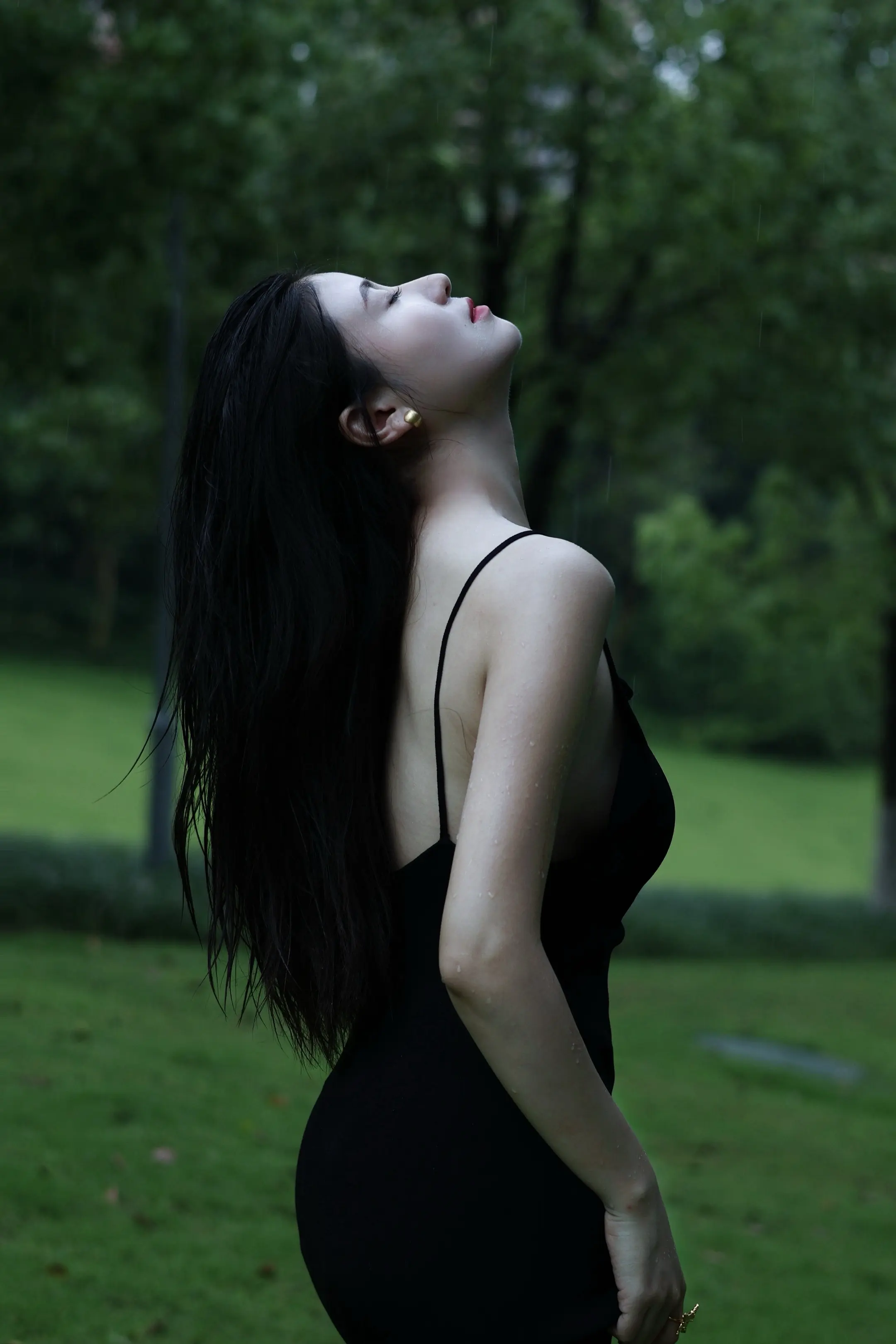 ☔️♪ 𝐫𝐚𝐢𝐧𝐲 𝐝𝐚𝐲  陷入雨天的氛围里