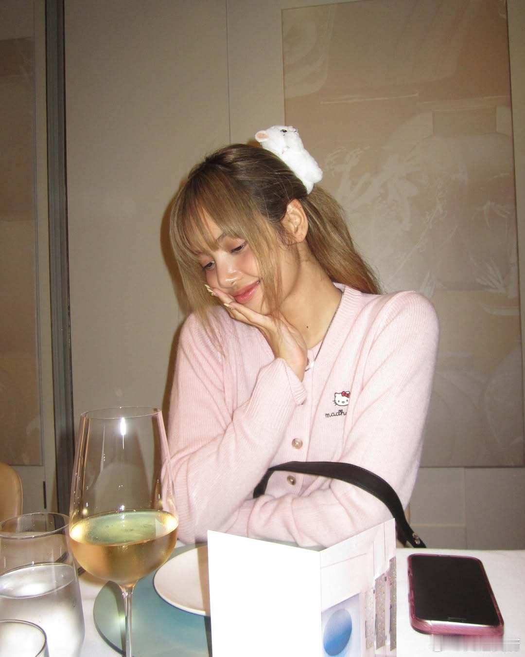 小娇妻 lisa ​​​