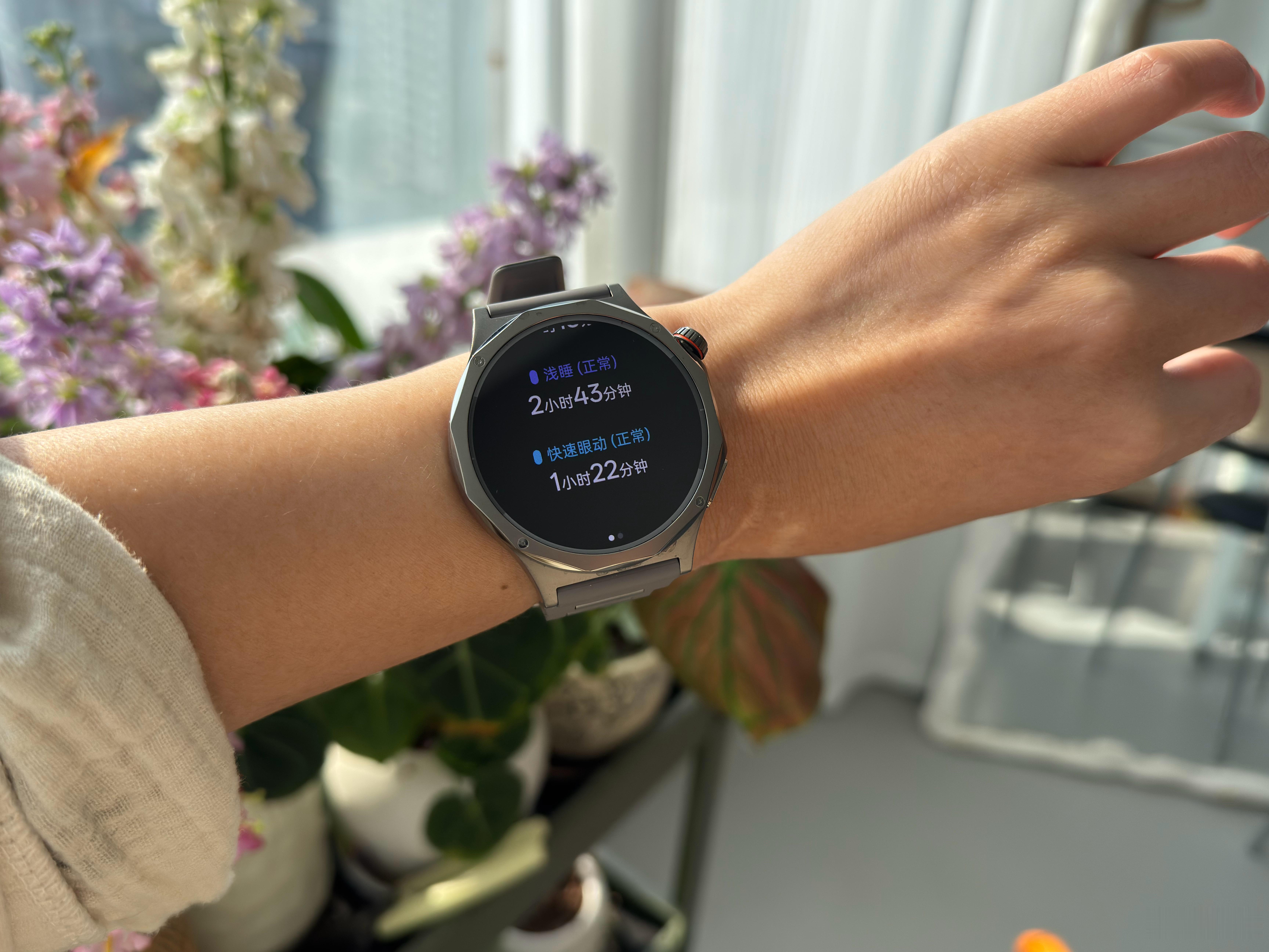 昨晚快速眼动一个多小时，不知道的以为我在建造连接颠倒世界的桥梁呢•ᴗ•💧 