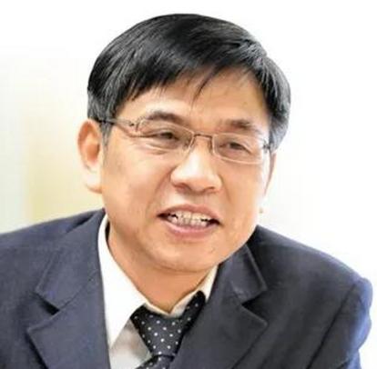 “中医不灭，天理难容？”中南大学教授张功耀，曾公然发起万人签名活动，执意要求废除