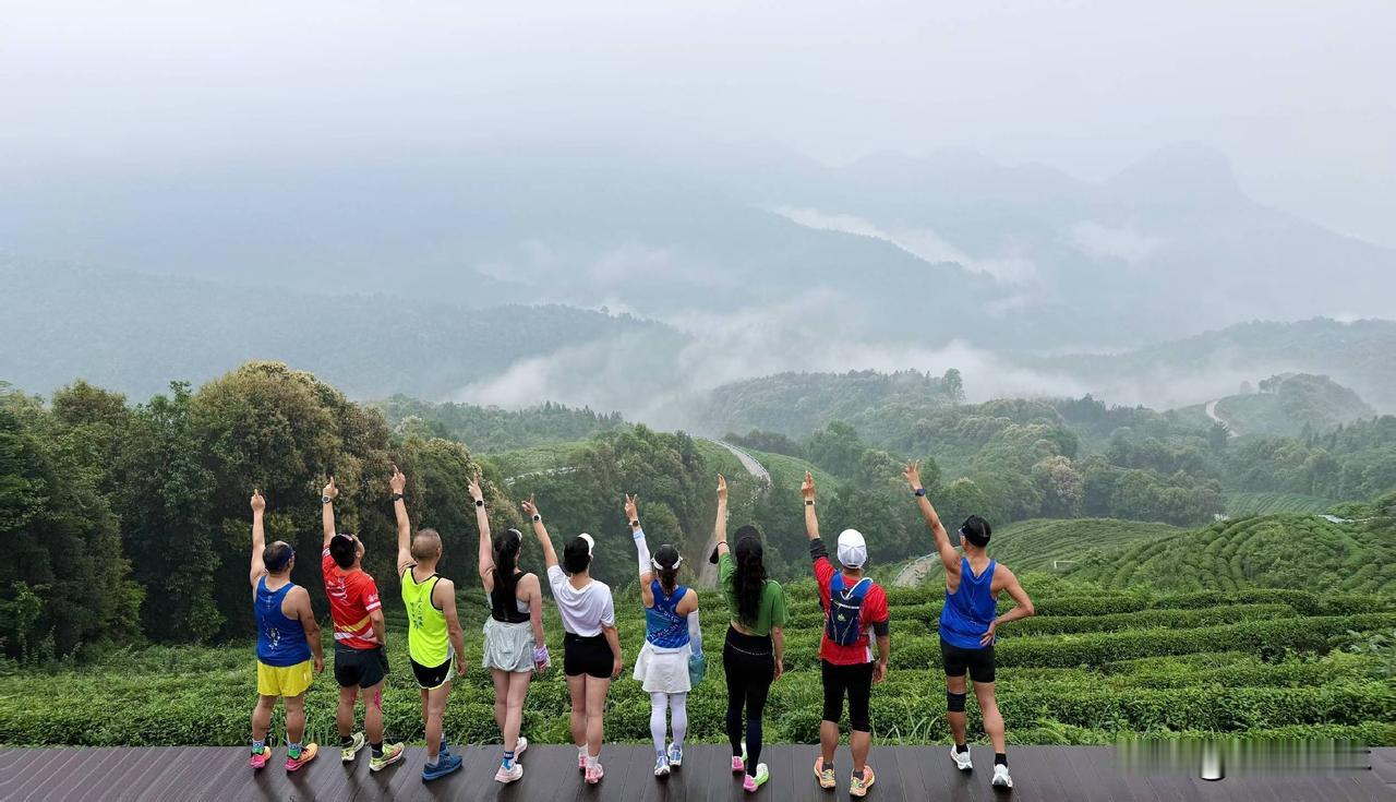 功人先功心，一招见效直触痛点

说古代有个官员，妻子只给他生了一个女儿，他想纳妾