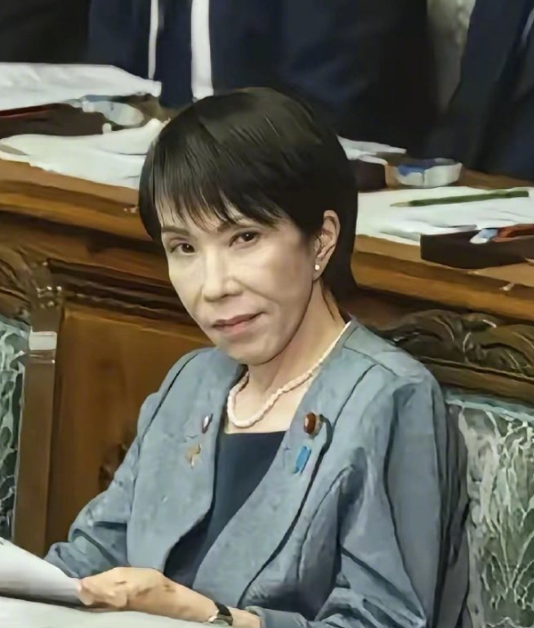 跑到别人家土地上叫自卫？老妖婆真是贼心不死！ 