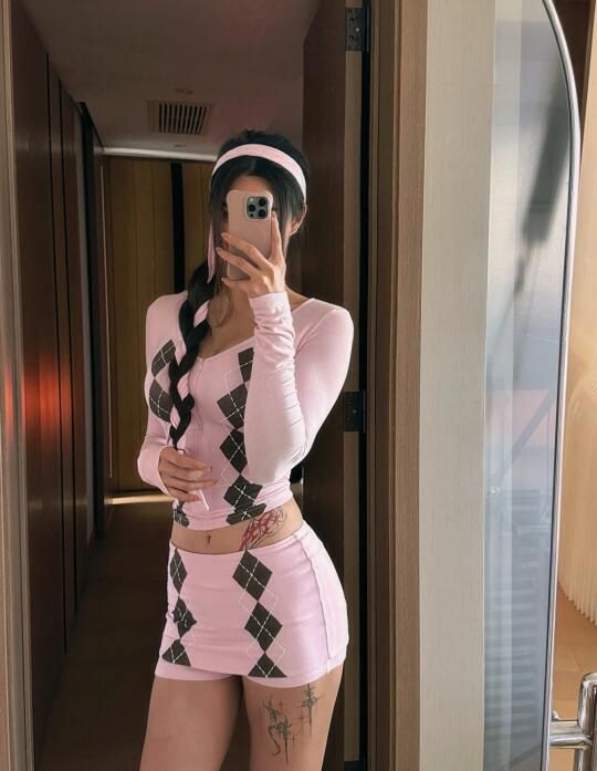 pink la