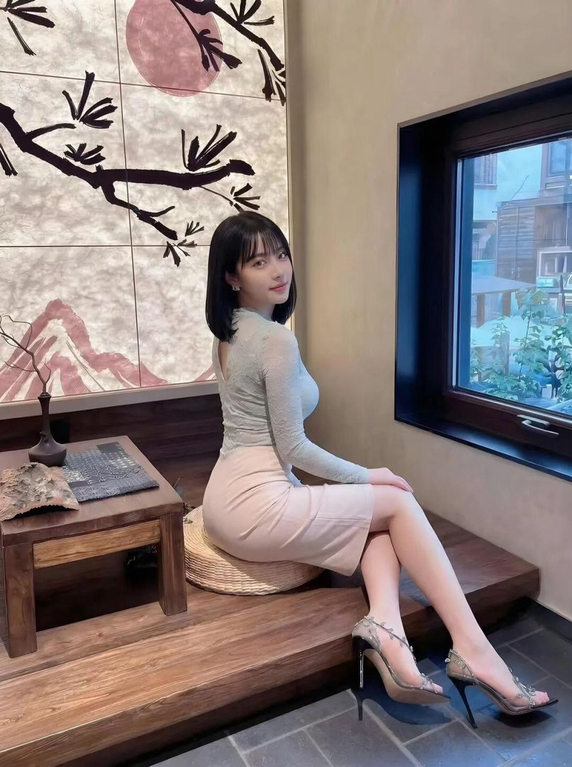 雅士阁，小憩宅男女神美女