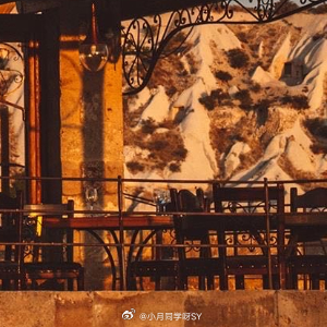 早安心语 新的一天拉开序幕，愿晨光为你披上金甲，微风为你拂去倦意。愿你步伐矫健，