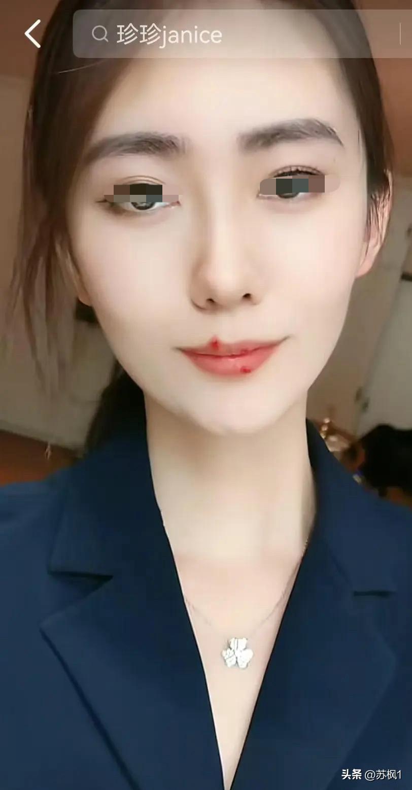 一吻五百亿

这女人自称睡了深圳一众大佬，然后和著名科技公司胜宏科技董事长电梯里