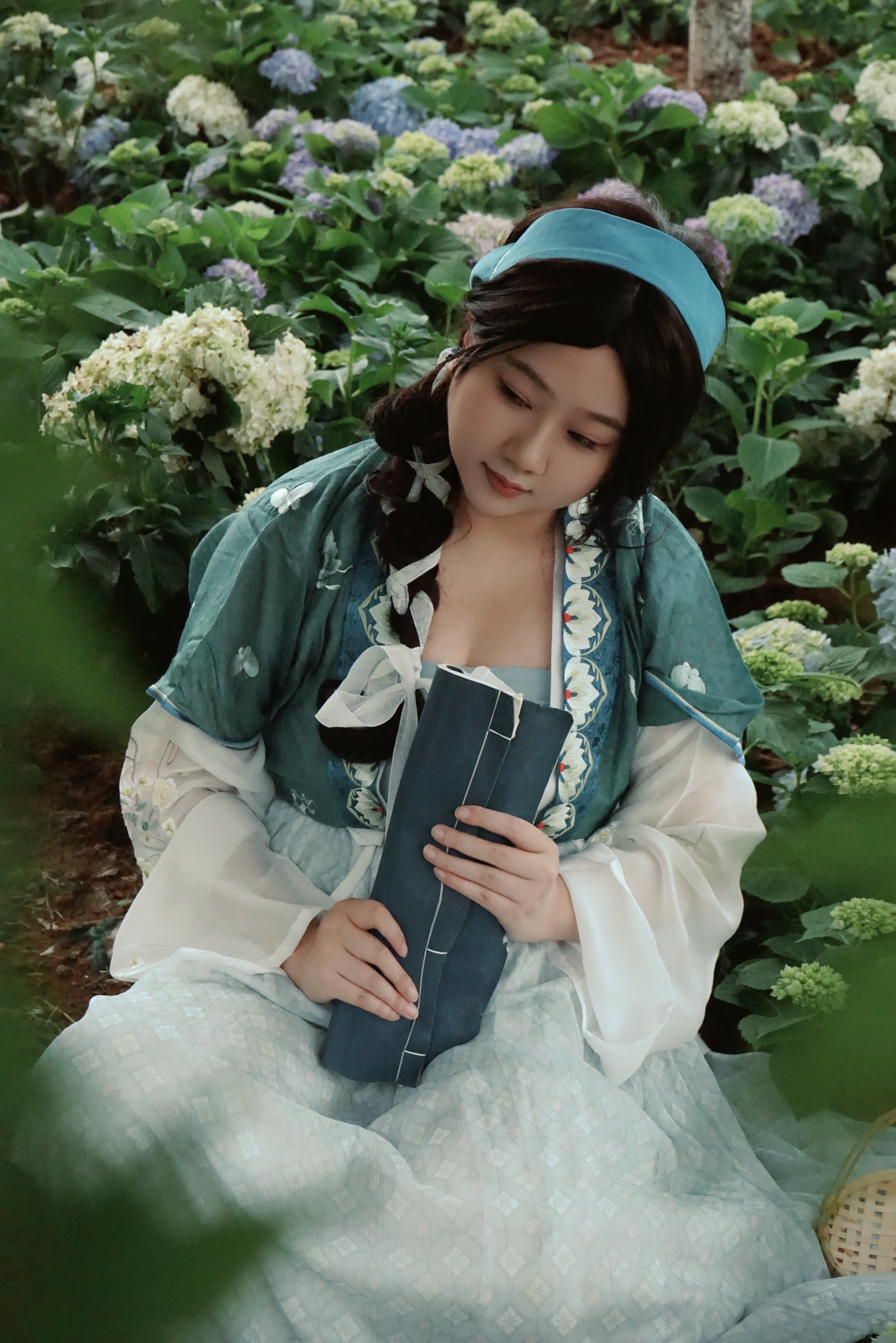🛶彩线轻缠红玉臂小符斜挂绿云鬟🌾🍃端午快乐🌿📷by麦糖 