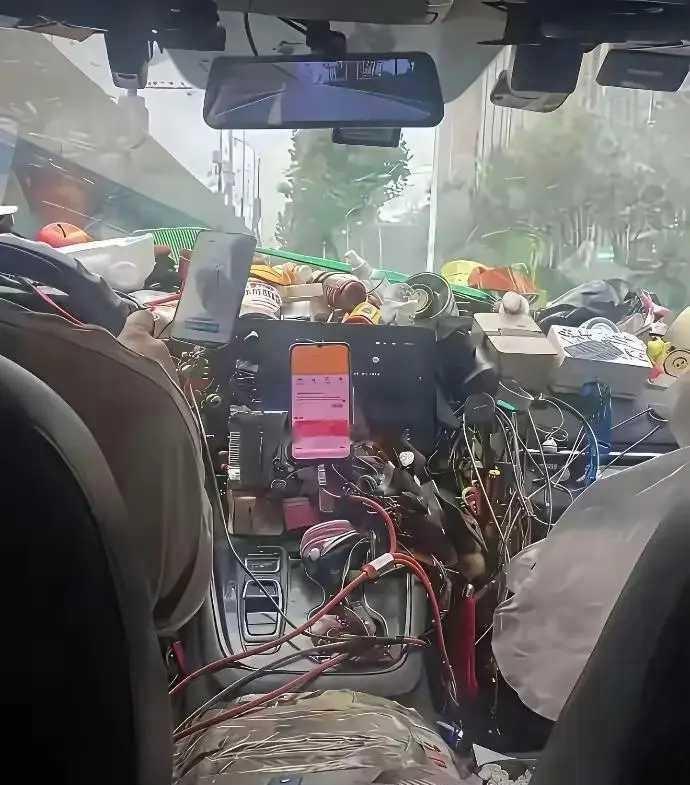 约到这个网约车的人，运气真不错…