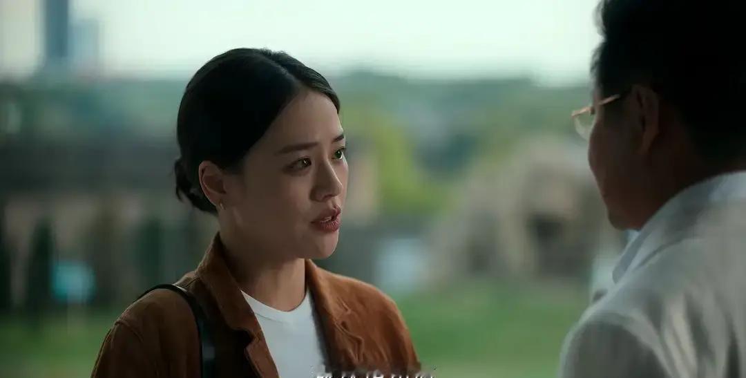 豪门父女斗法，亲爹设局送女婿坐牢！
 
刚看完《人之初》最新集，血压直接飙。首富