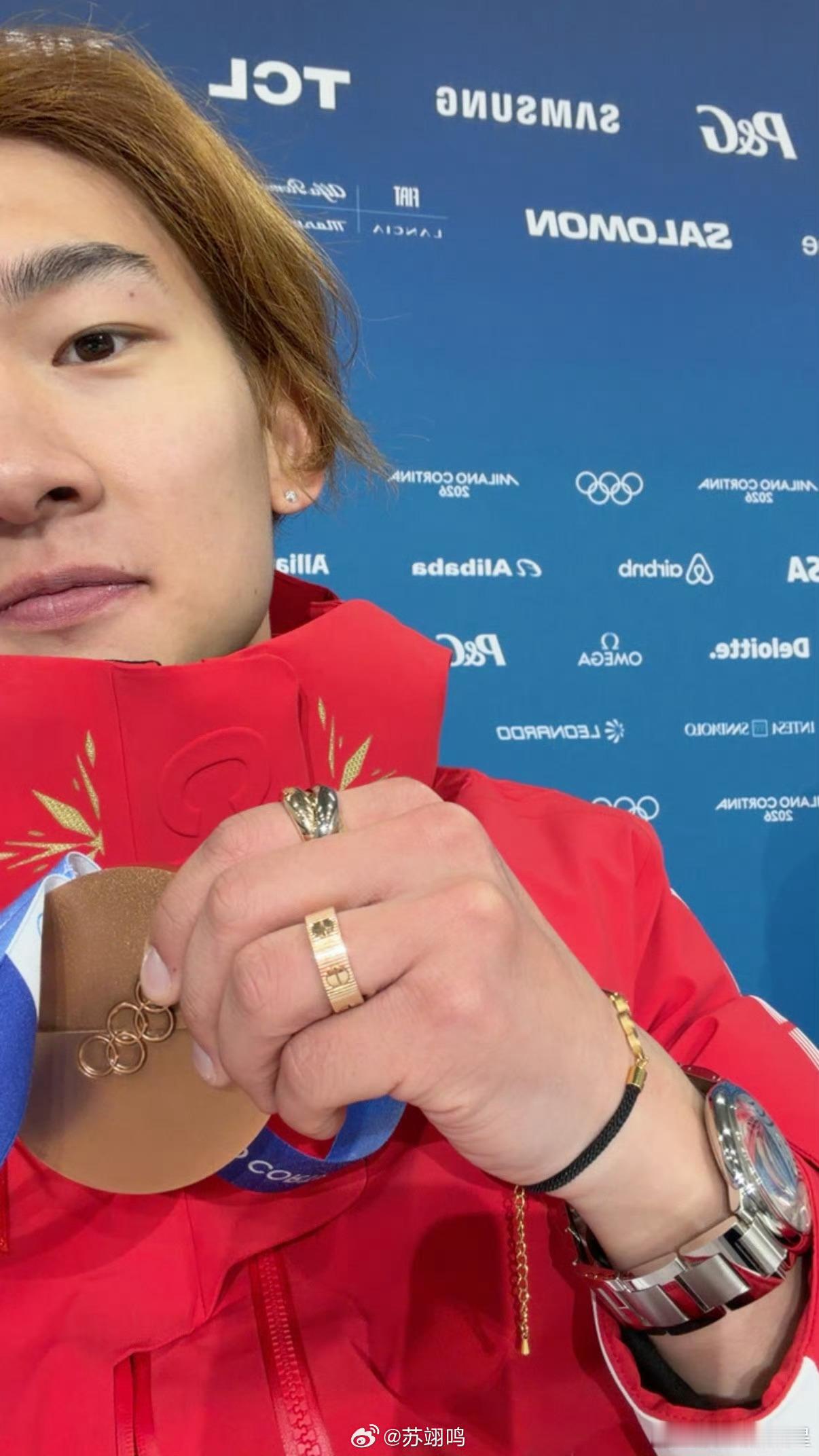 尽力就好！米兰冬奥会单板滑雪男子大跳台决赛，苏翊鸣总分168.5分获得铜牌，为中