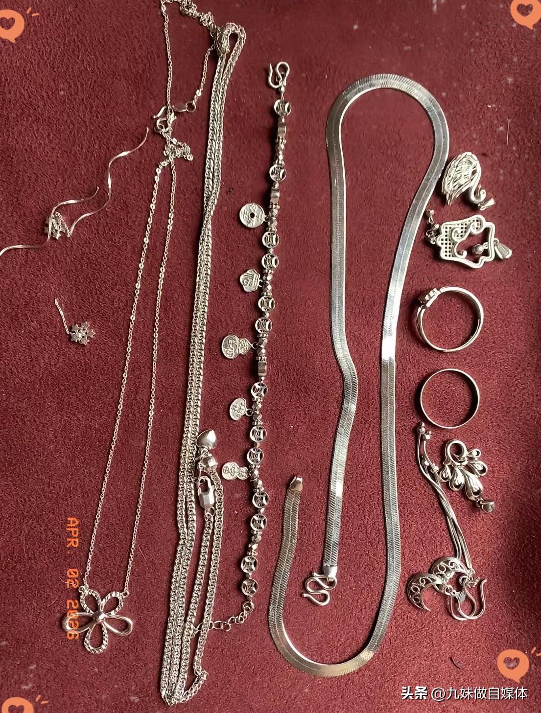 铂金这波直接疯了！当年300多一克买的兄弟，现在睡觉都笑醒！全球缺货+新能源需求