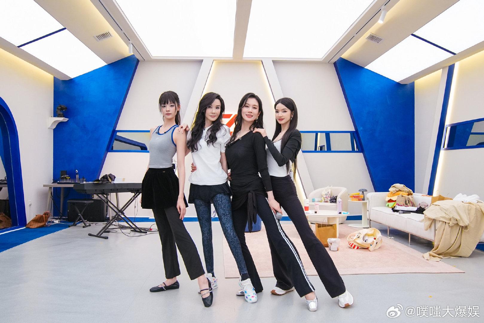 浪姐是懂浪漫的浪花狂喜！！乘风你知不知道你刚才对我做了什么！！13:14！！你在
