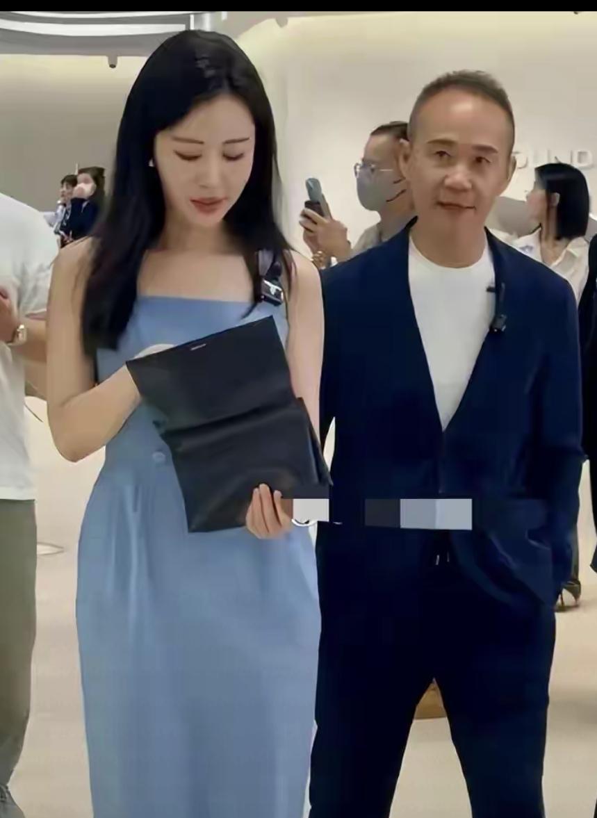 王石离婚，5亿家产要被分走一半？
这可不是电视剧。
王石个人资产估计在5亿到10