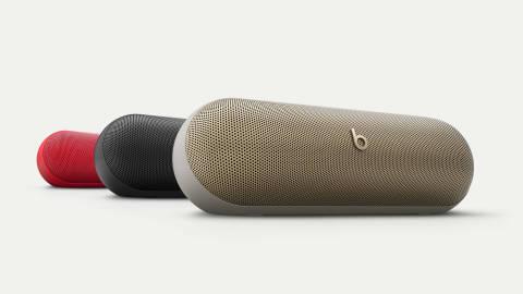 Beats 的 Beats Pill 便携式无线蓝牙扬声器又回来了，重新设计后的