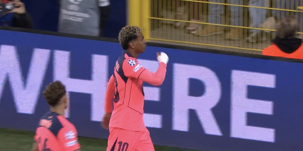 18岁115天，亚马尔超越姆巴佩成欧冠历史最年轻七球进球者