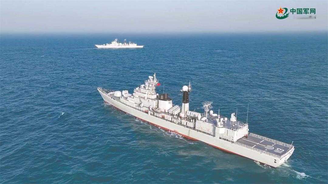 现如今我们跟对岸还在继续交涉渔民事件，但是从目前的交涉进程来看，谈崩的概率要大于