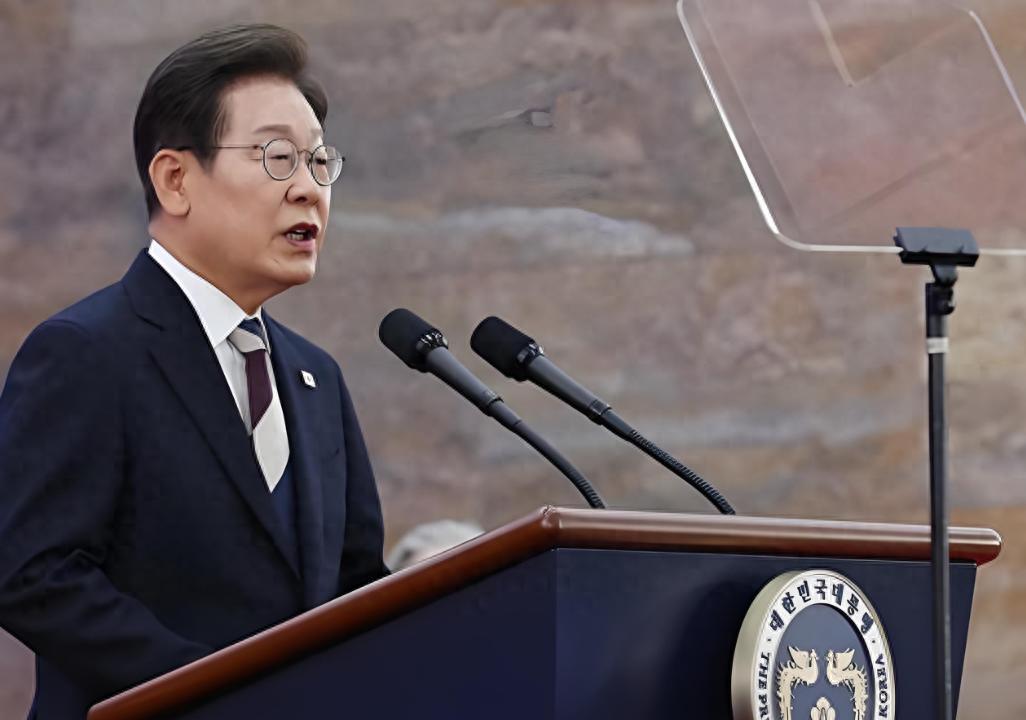 韩国终于悟了！李在明下令，终结美军指权.

2026年3月27日，韩国总统李在明