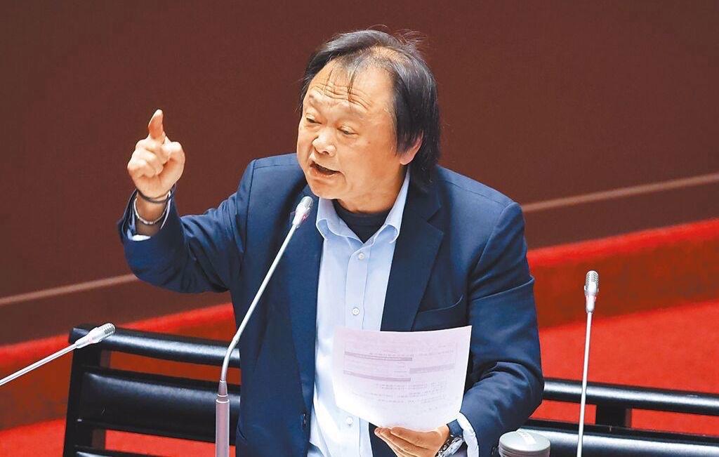 王世坚呛废死联盟虚伪    陈挥文：问题出在民进党和蔡英文

台北市19日重大伤