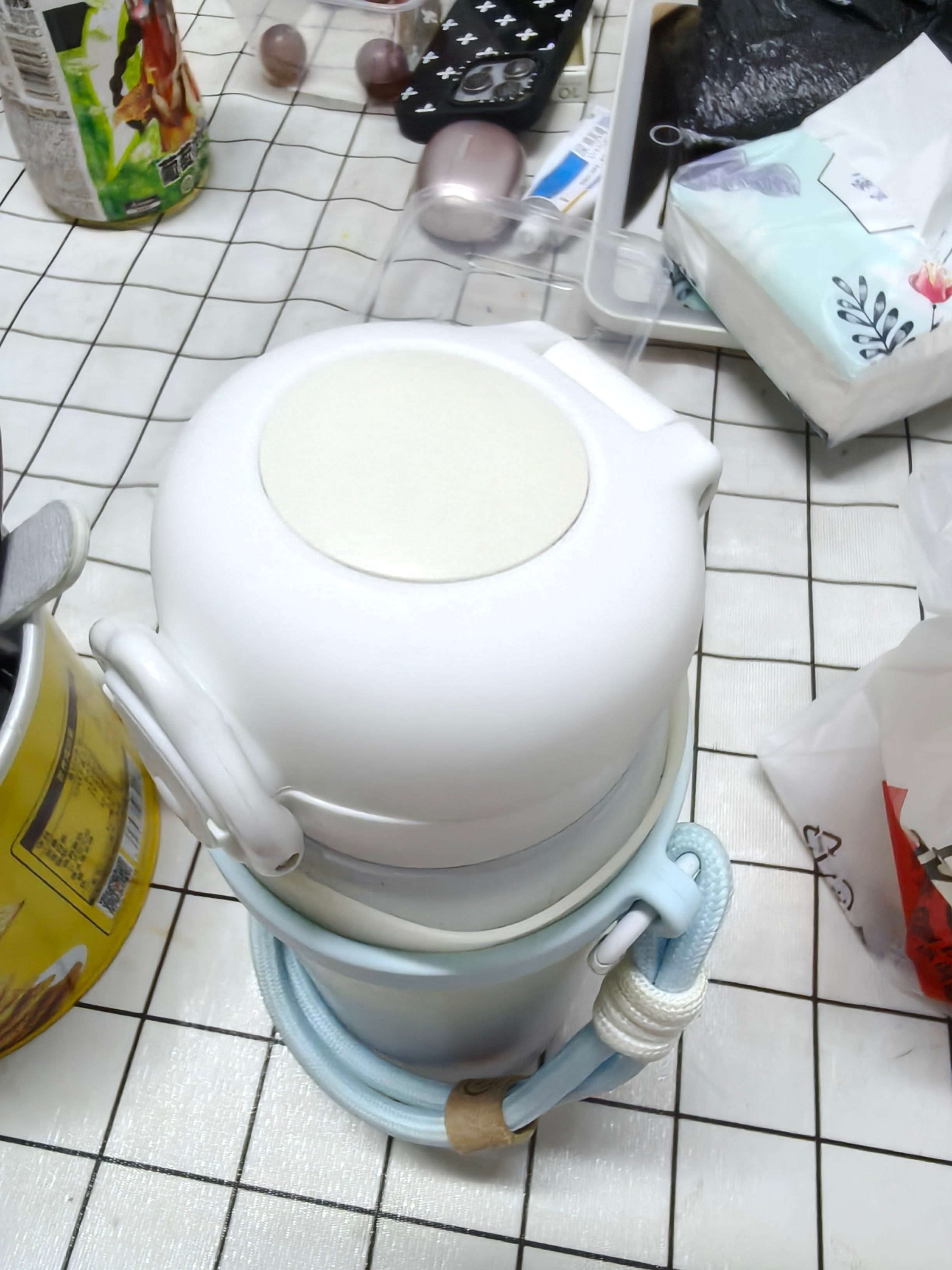 劳资的小蓝这么发黄了。。 ​​​