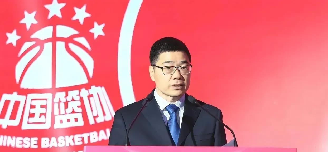 中国篮协这回彻底坐不住了！亚运会继中国男篮拿到第四后，作为卫冕冠军的中国女篮在半
