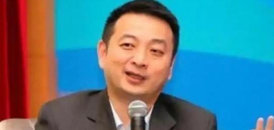 为了鼓励大家多生娃，人口专家梁建章曾提出了一个大胆的方案：一孩家庭每个月补贴10