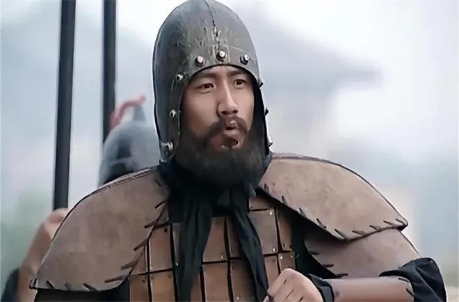 打了败战逃回，连修城的工人都敢取笑。
春秋时期，宋国大将华元领兵跟郑国打了一场大