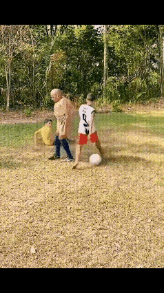 诈术赢家，球场上用脑子踢球才是王者。