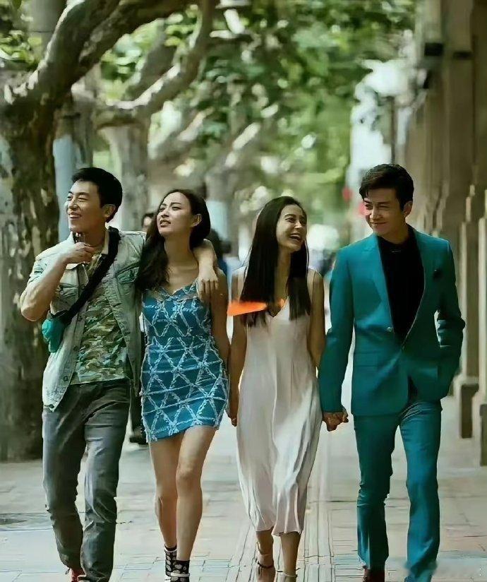 这张图的人还能一起打麻将不？会不会永远三缺一。从左至右：朱亚文 倪妮 angel