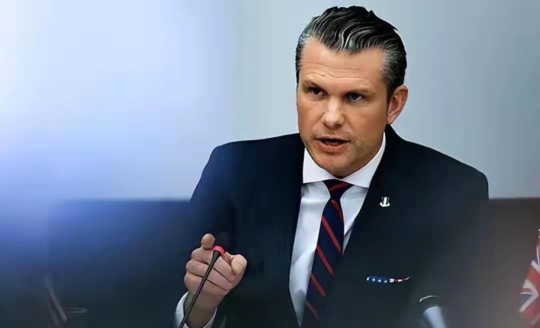 美国防长公开喊话了！美国国防部长赫格塞斯1月16日与日本防卫大臣小泉进次郎会谈后