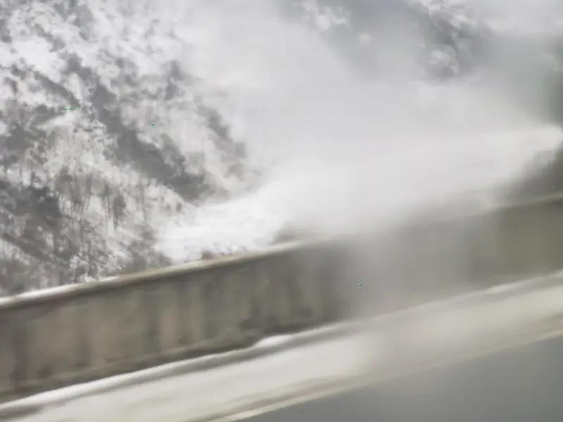 北京这次下雪，那雪花大得惊人，好多人都刷屏晒雪。可奇怪的是，气象数据显示只是小到