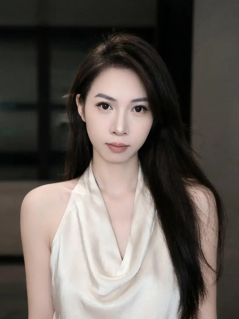 今日份高智感look 氛围感美女 高级感人像 女生写真高级感
