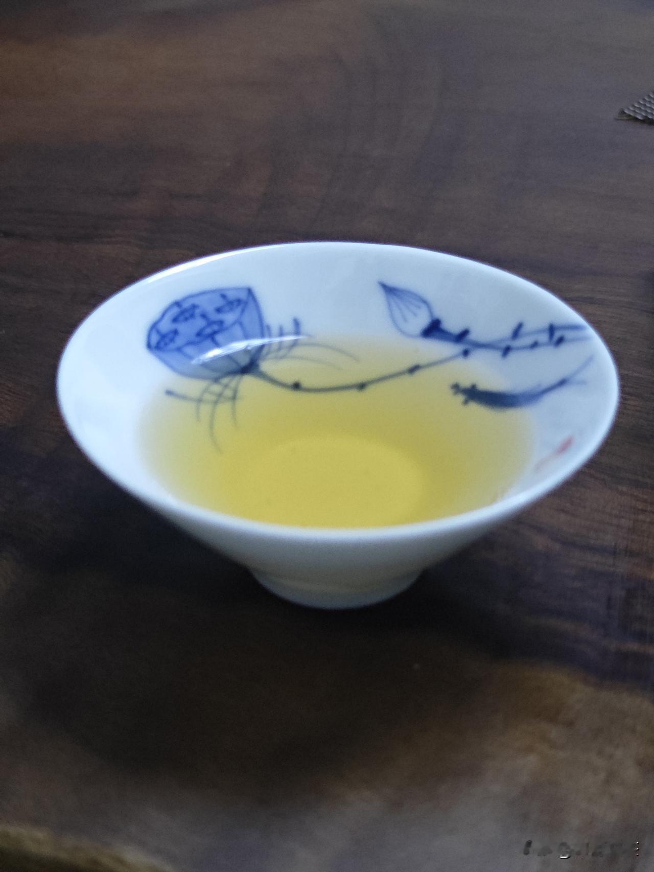 茶叶的第三种奇怪特性/记忆性

长期喝某款茶后，味觉会“记住”其香气与口感，即便