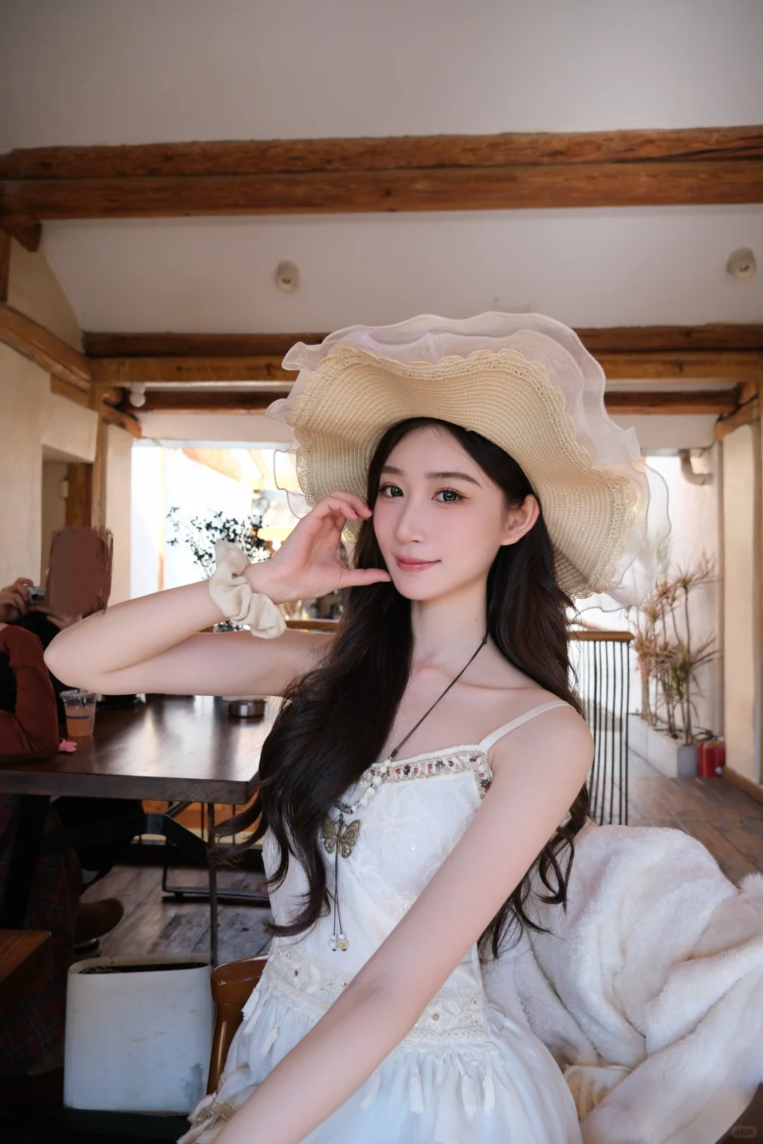 这帽子怎么这么显脸小