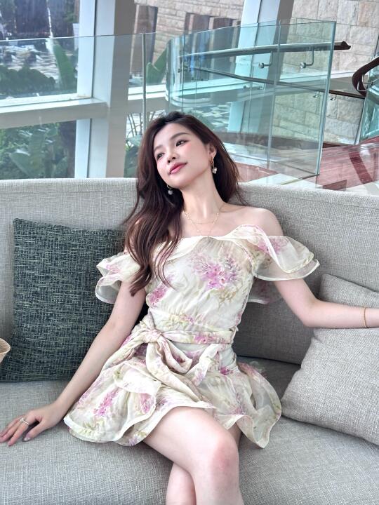穿漂亮裙子去海边过周末🐚🫧𓇼小岛女孩
