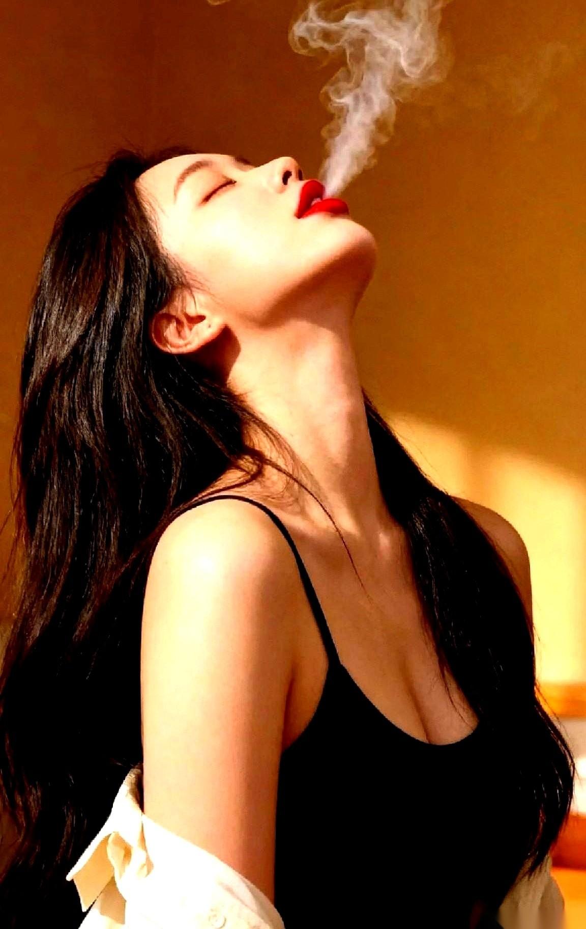 一位生理学教授给男女关系下的定论，把多少人最后一块遮羞布给掀了。他说，男女只要跨