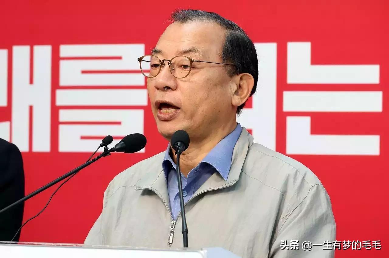 距离6月3日韩国地方选举仅剩不到3个月，国民力量党内部局势已失控！

面对公荐（