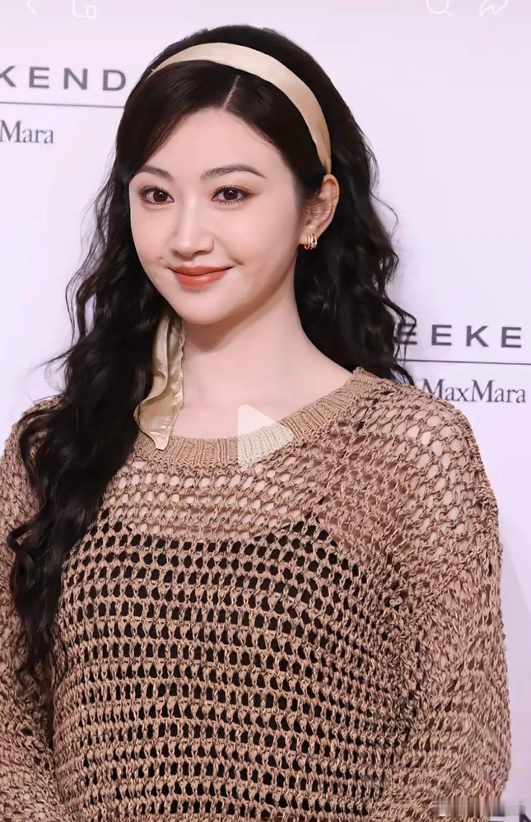 这是我们的景甜吗？ 