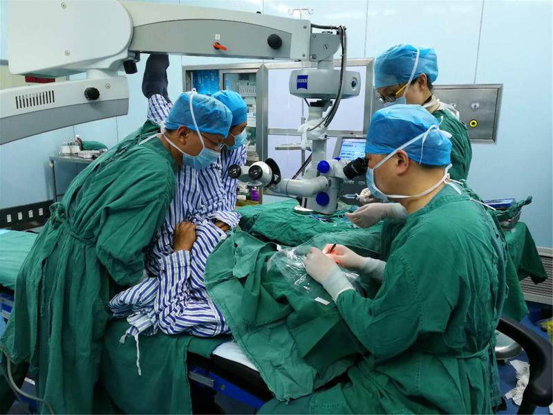 广东东莞这男子可太不容易了。咳嗽老不好，去医院一查，几家都诊断肺部有恶性结节，得