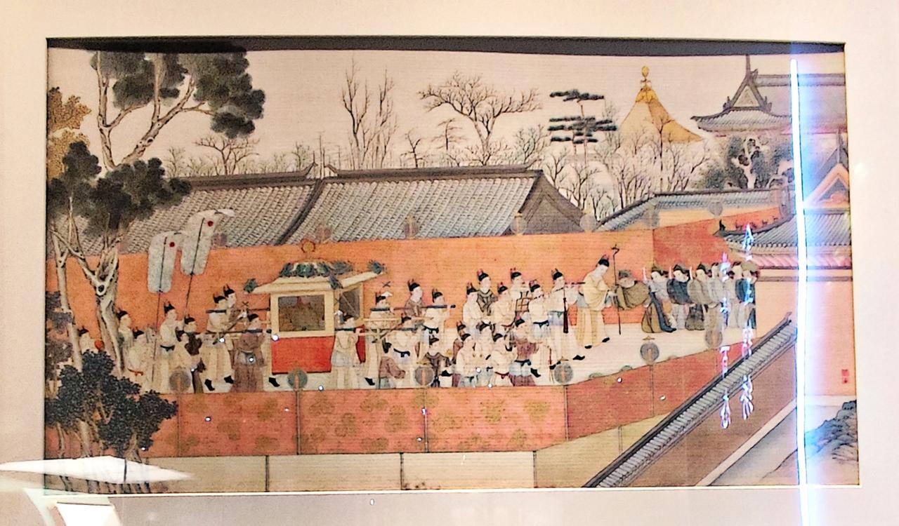 《红楼梦》彩绘画册真跡展
    ″绘梦三重缘一一辽宁与红楼梦文化″展，在《沈阳